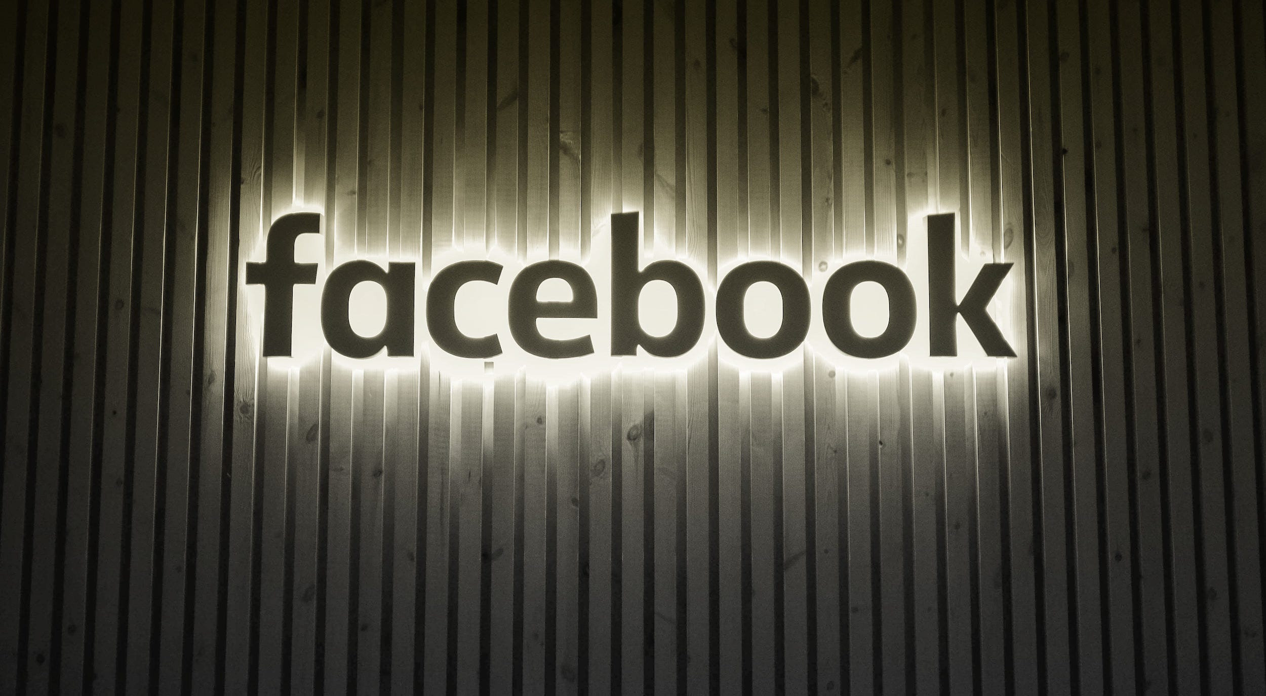 Implementing Facebook login on Android with React Native and Firebase