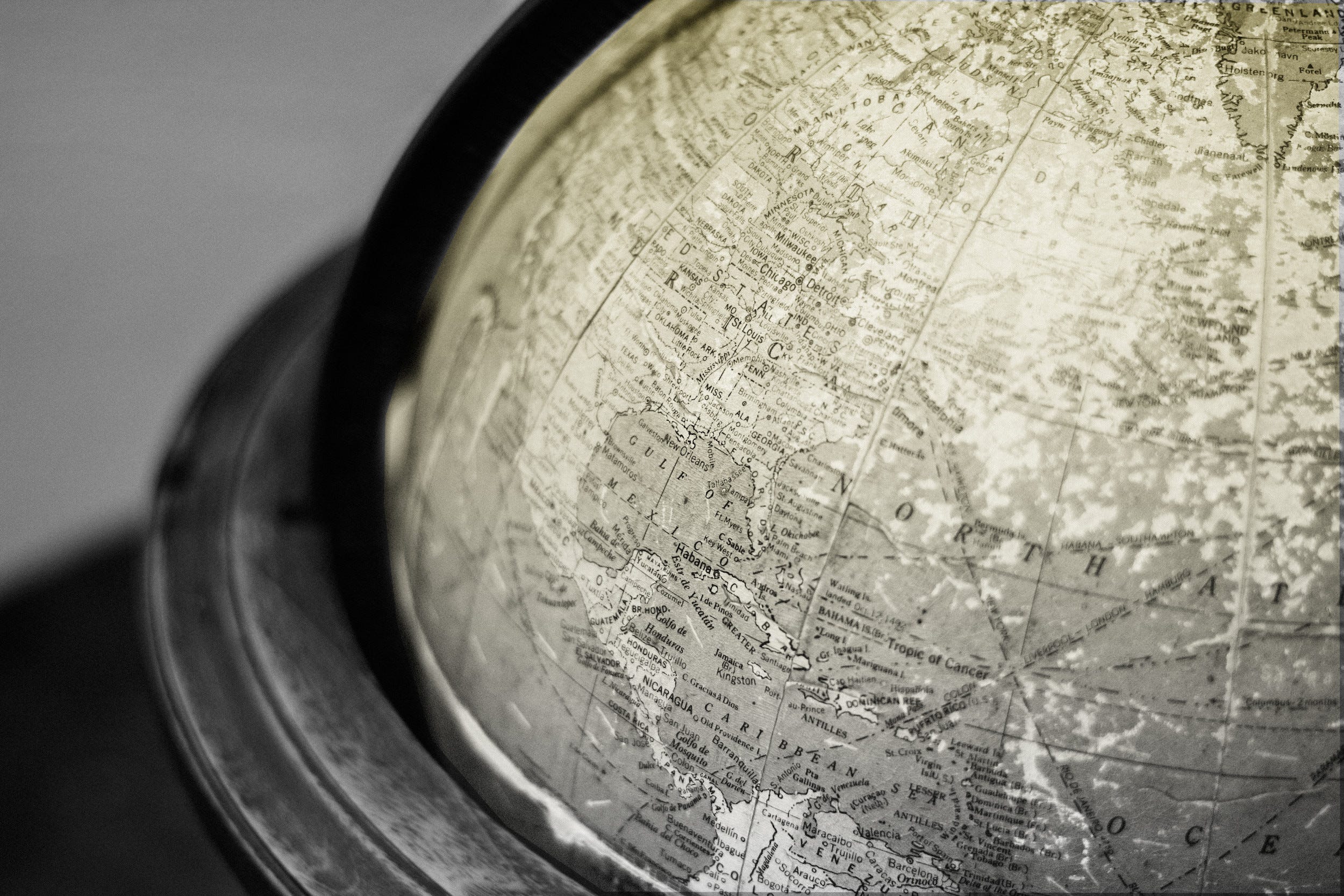 How to use the Geolocation API in a React Native app