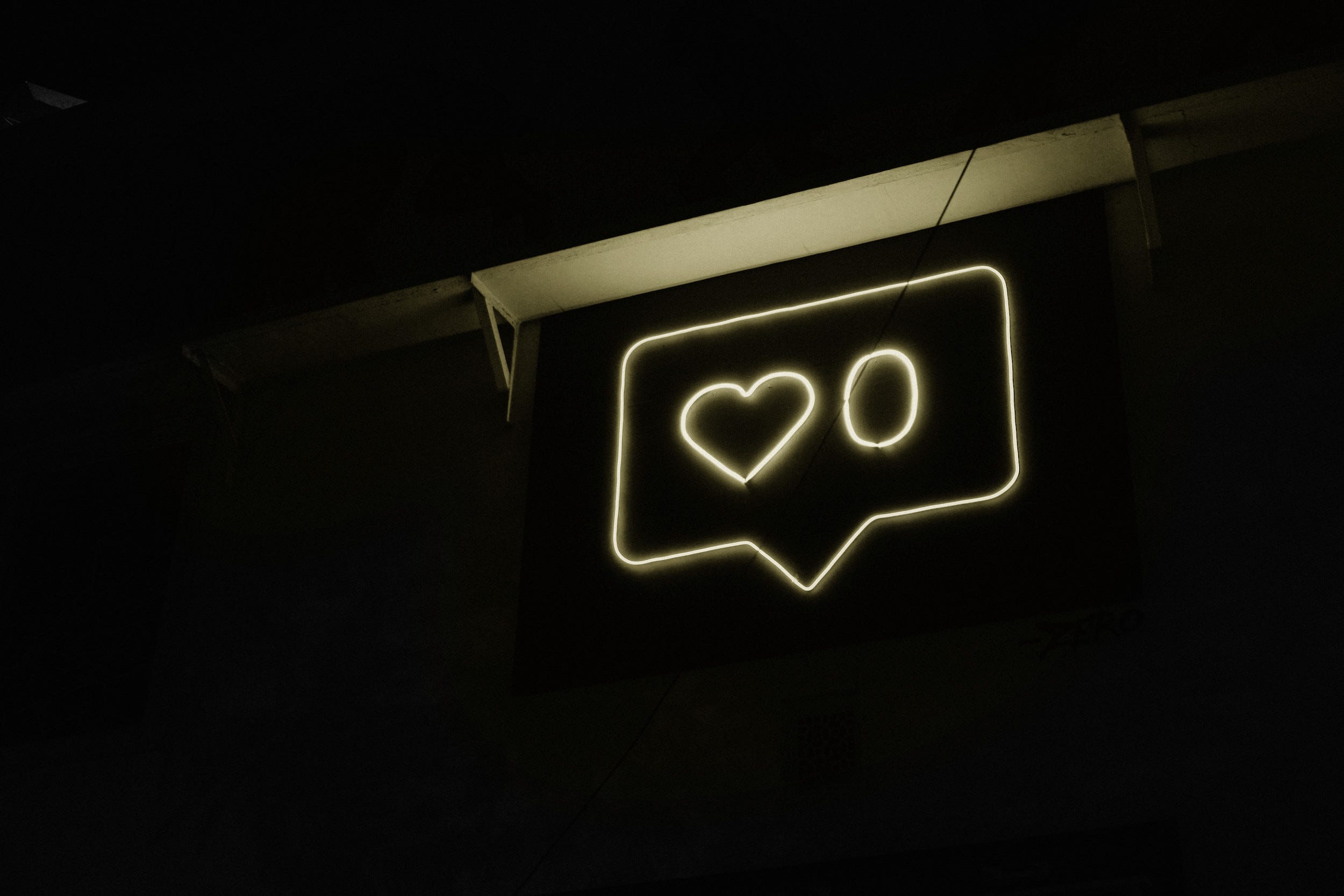 Instant Notifications for New Messages in an Android Chat Application
