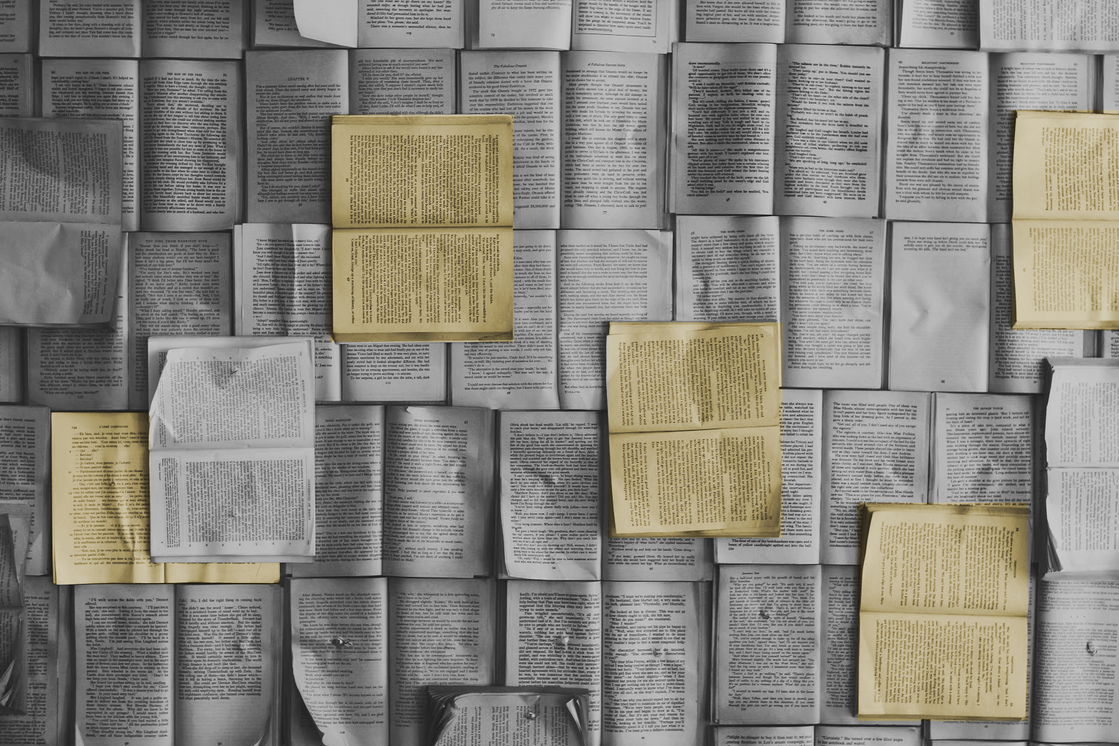 Extractive Text Summarization Using Neural Networks