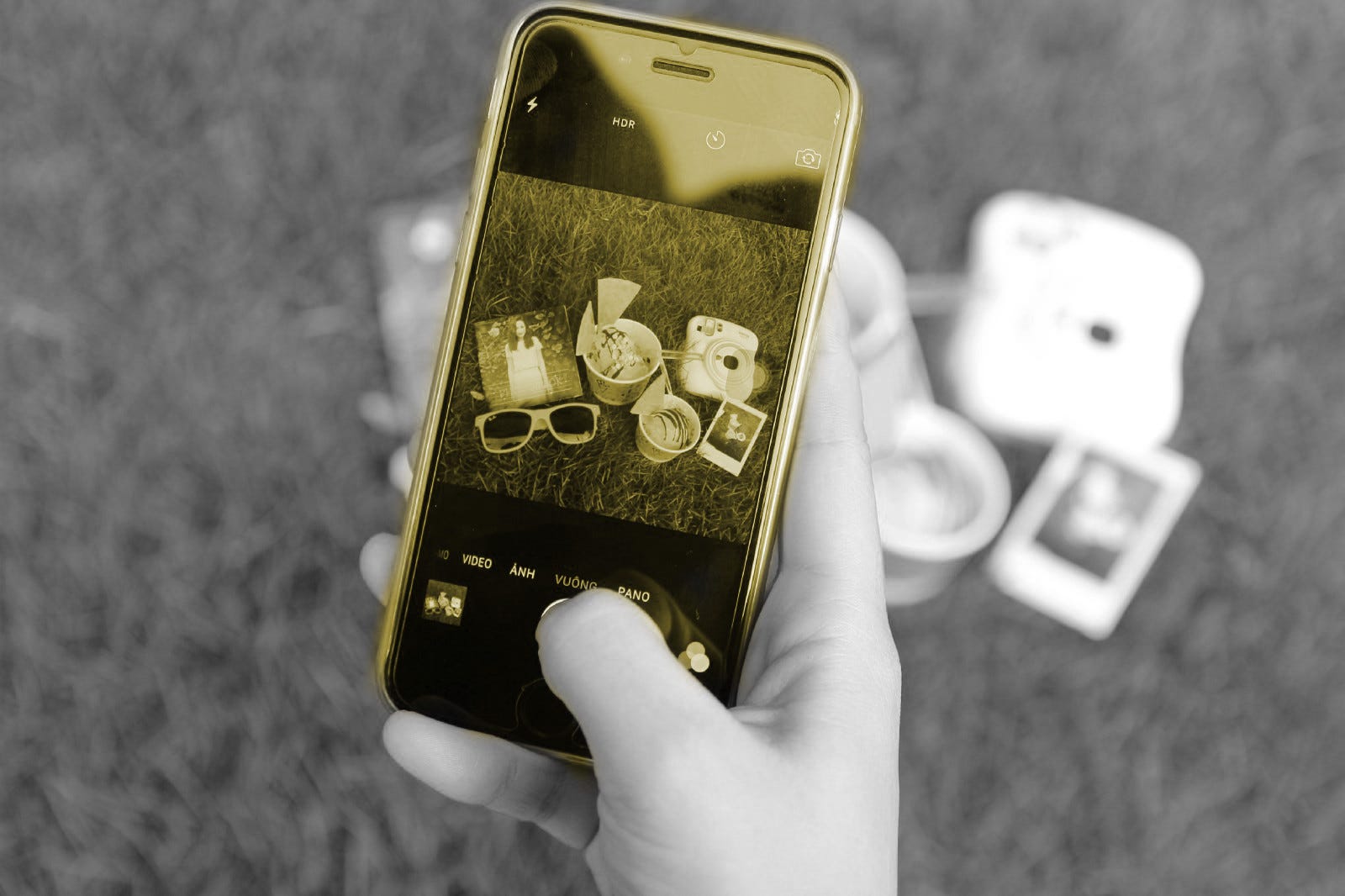 Turning the Mobile Camera into a Real-Time Object Detector with Flutter and TensorFlow Lite