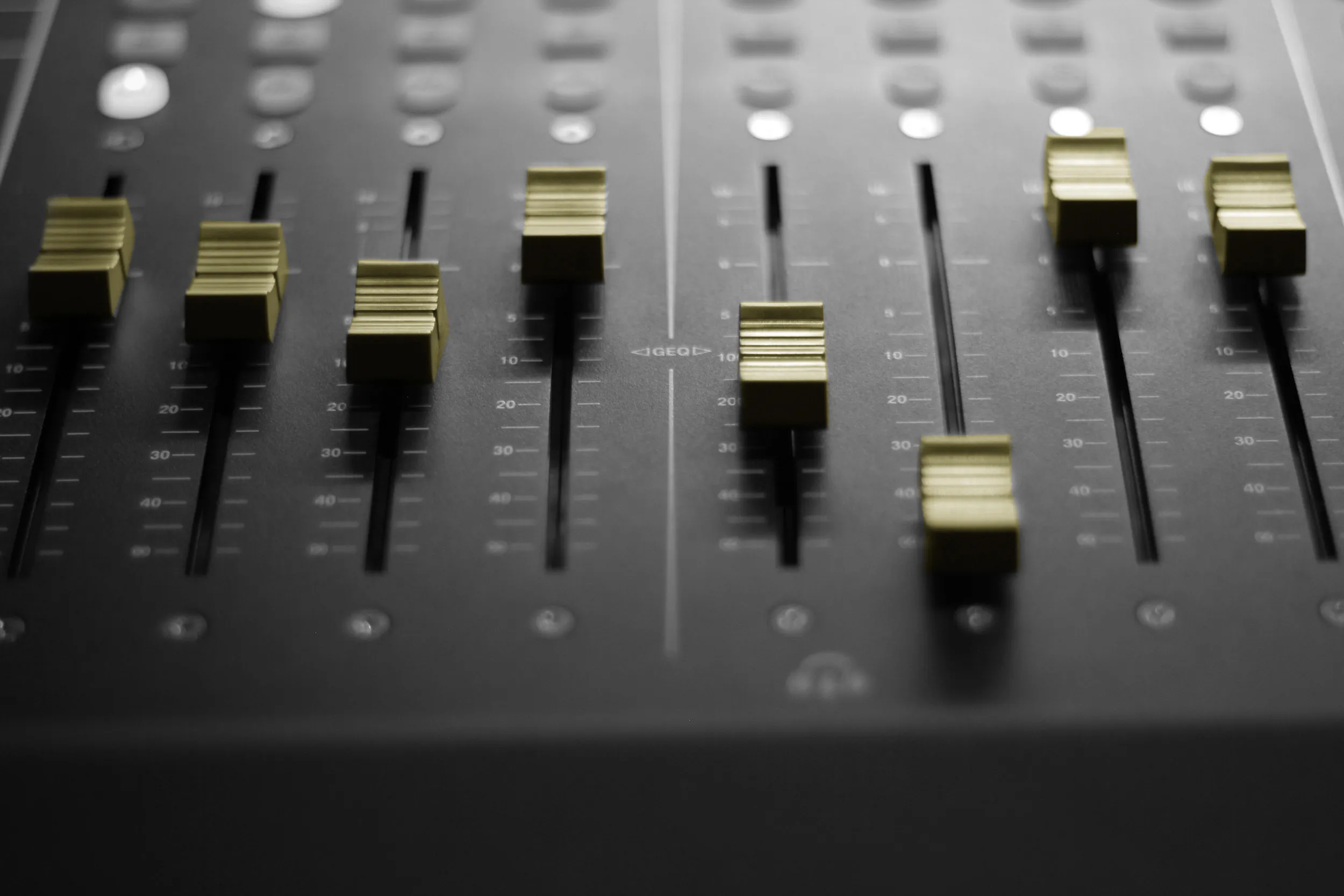 Building a Sound Classification iOS Application using AI