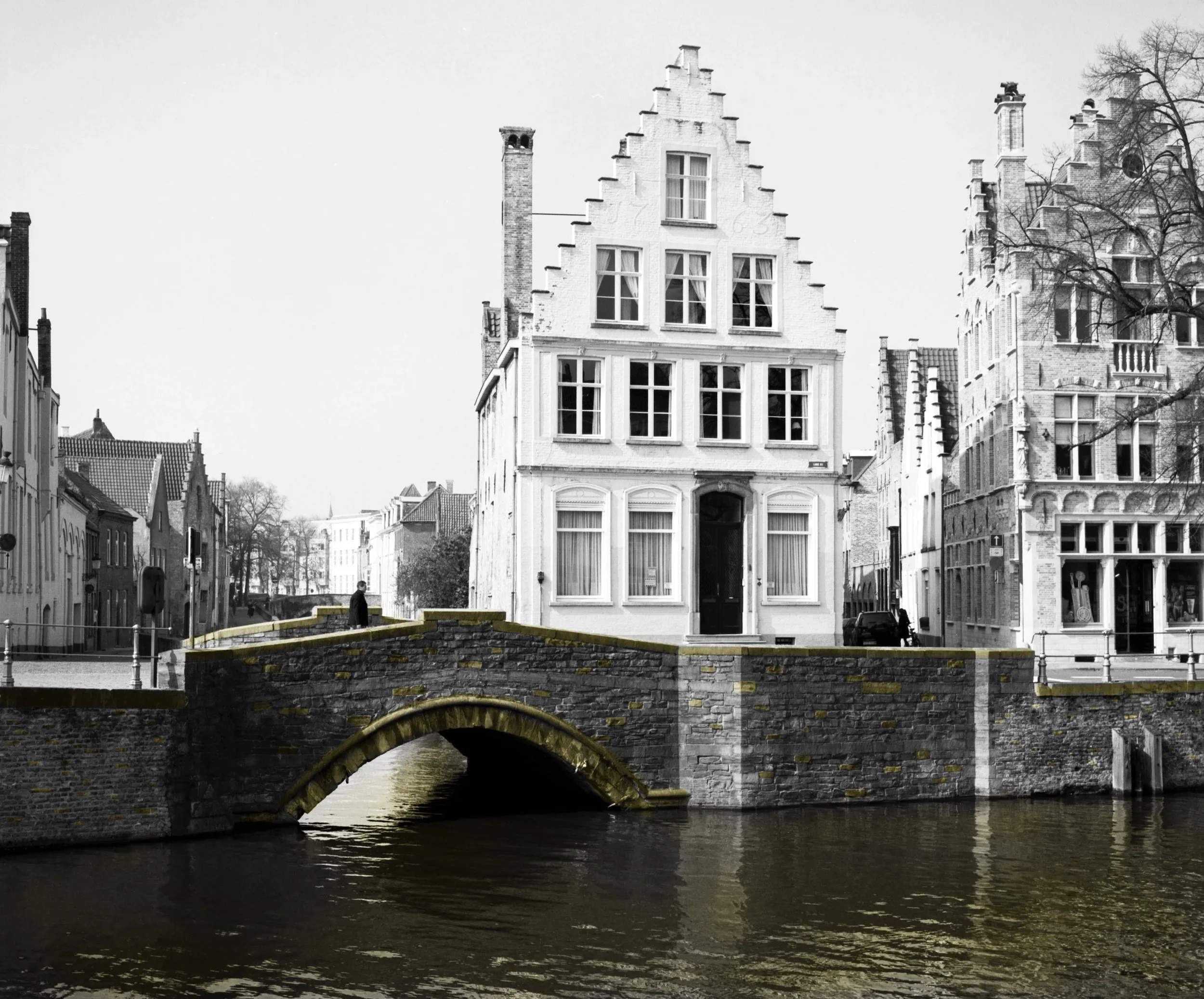 Synthetic Data: A bridge over the data moat