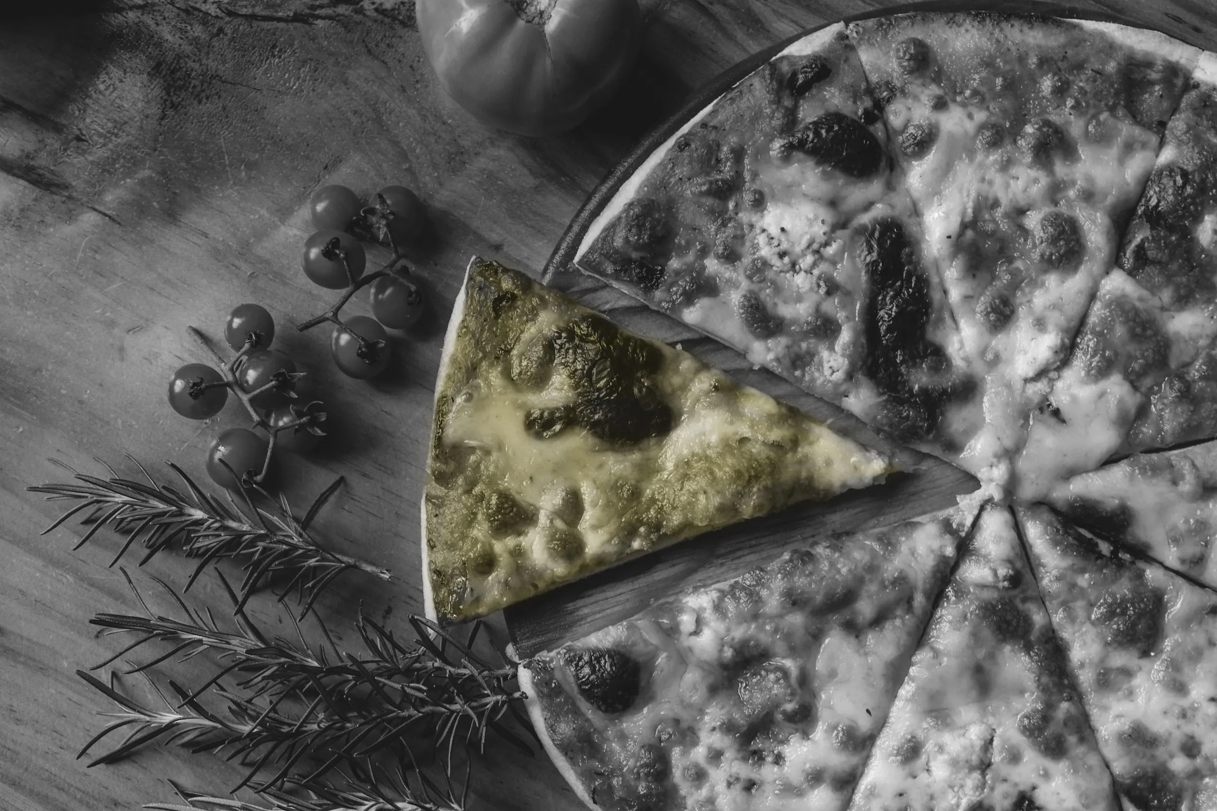 One Bite pizza reviews: Building community trust with mobile machine learning